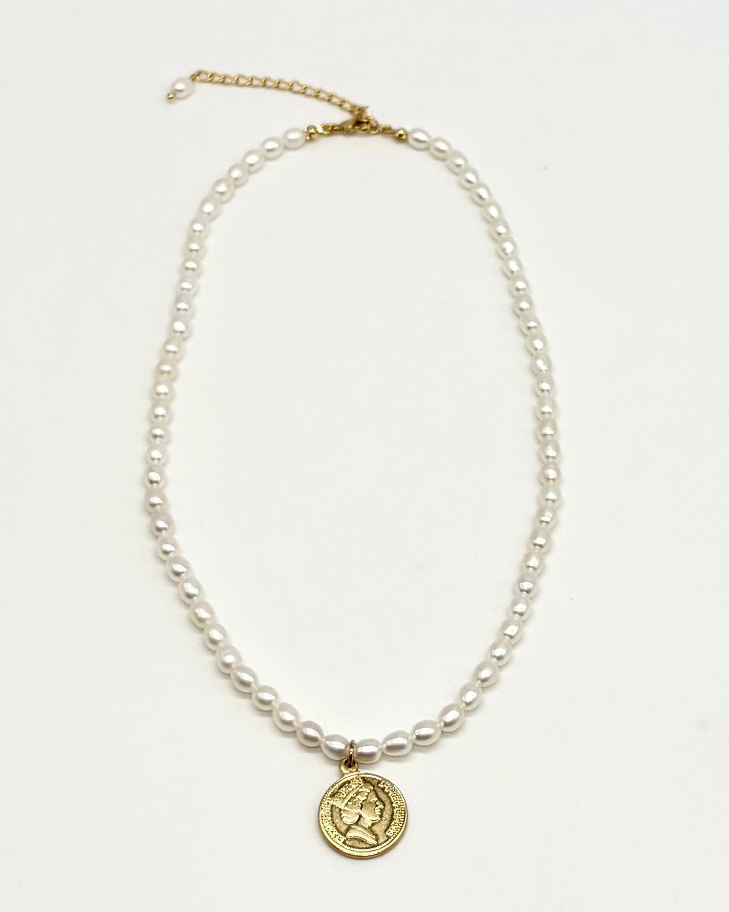 Pearl Necklace With Coin Pendant
