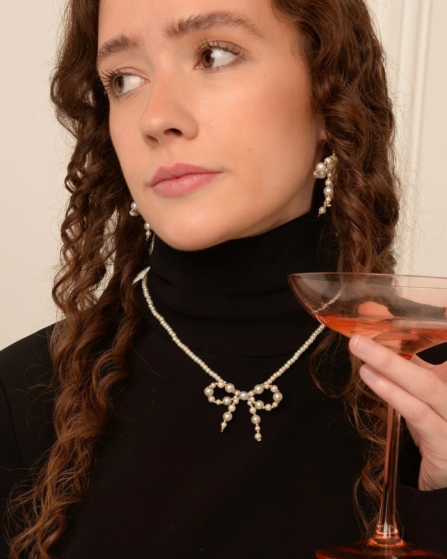 Pearl Bow Necklace