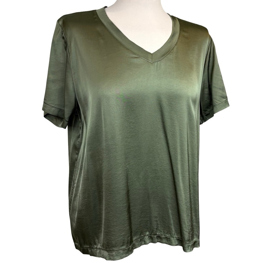 Ria Silk Mix Top