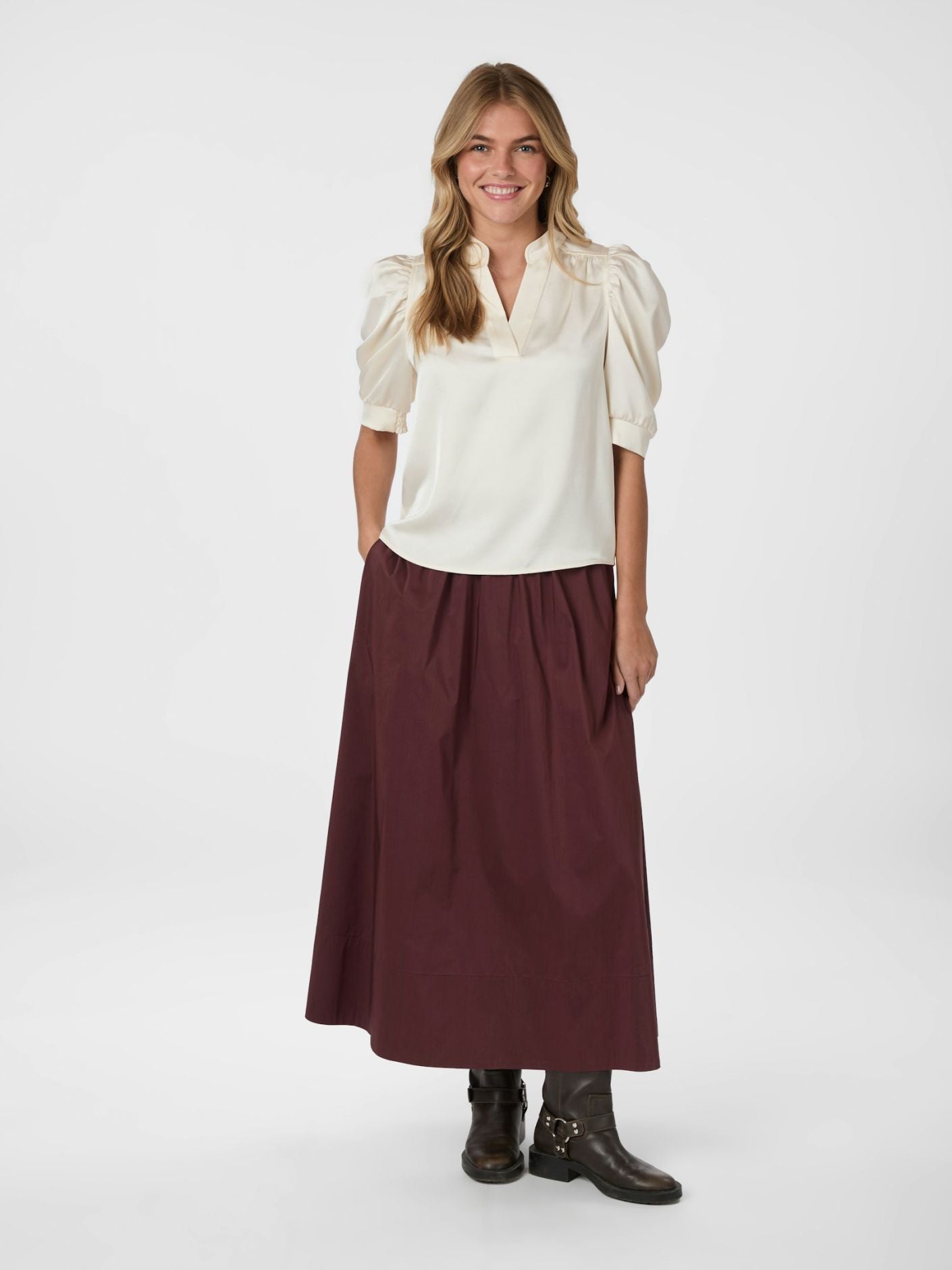 Neo Noir Yara Poplin Skirt