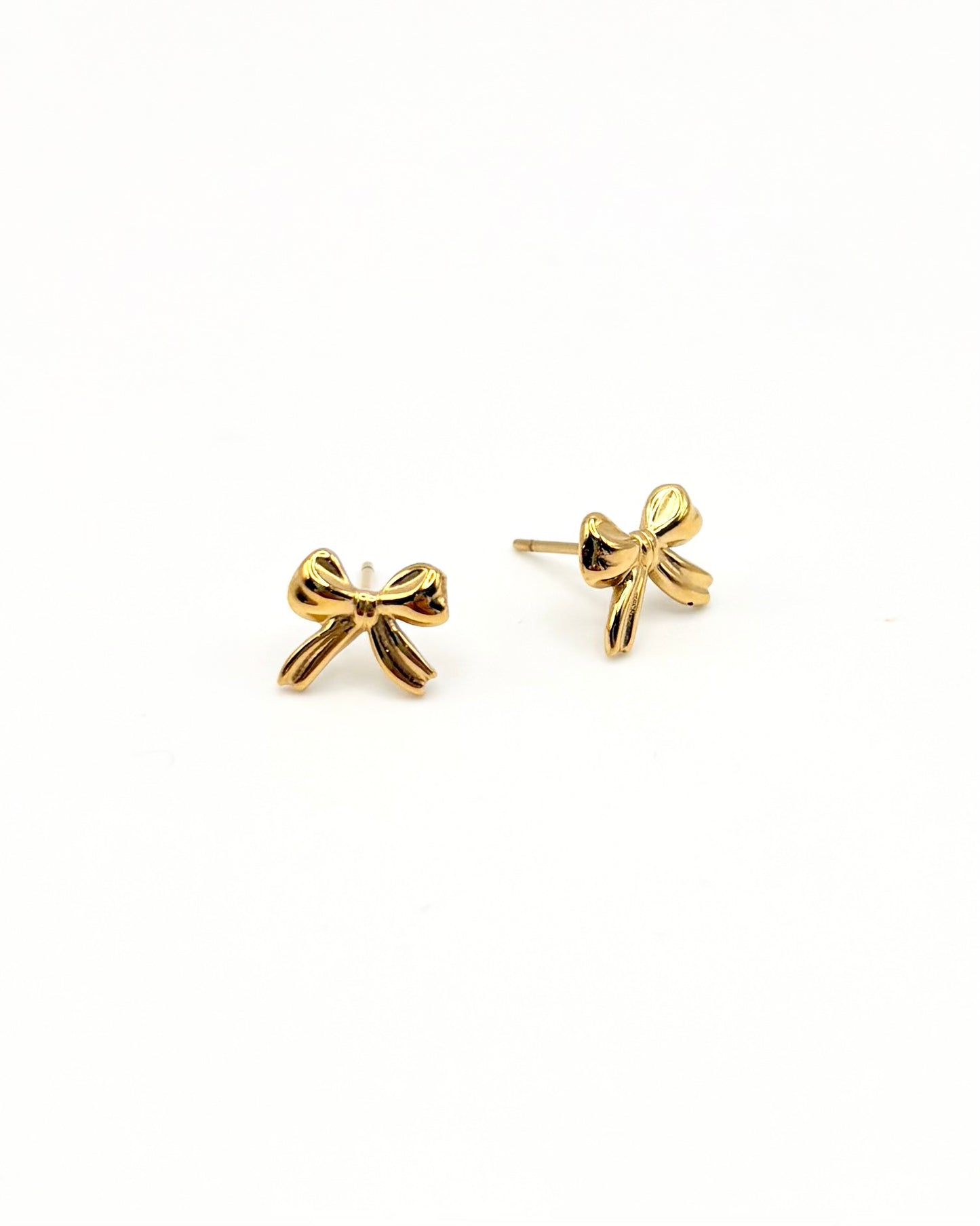 Bonnie Bow Studs