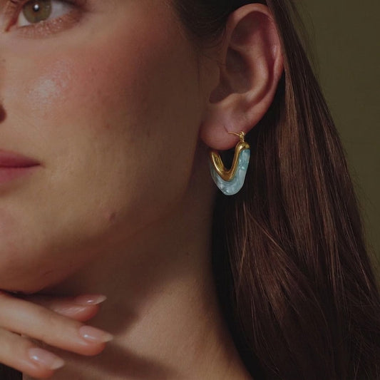 Oblong V Drop Earrings