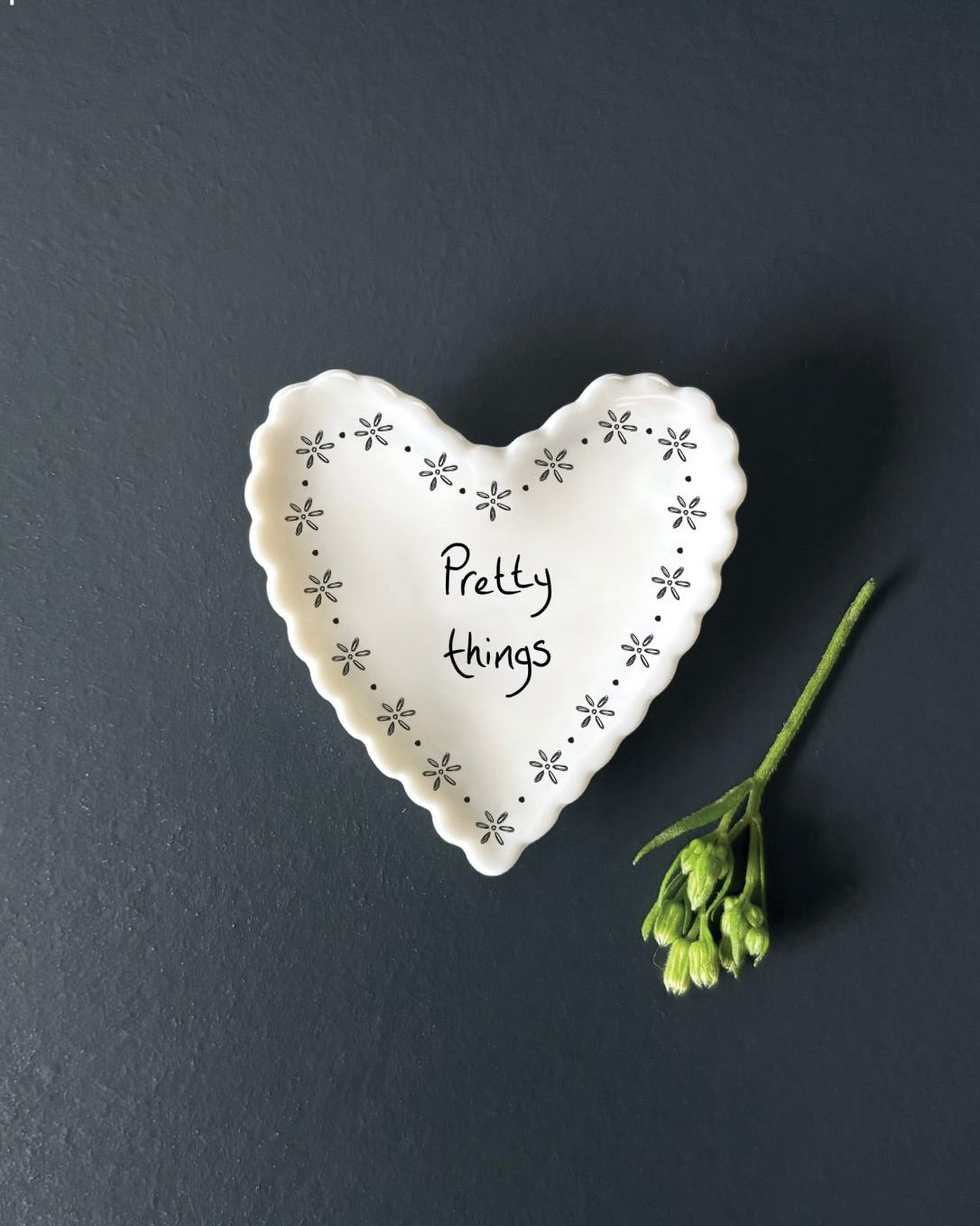 Small Scallop Heart Dish - Pretty Things