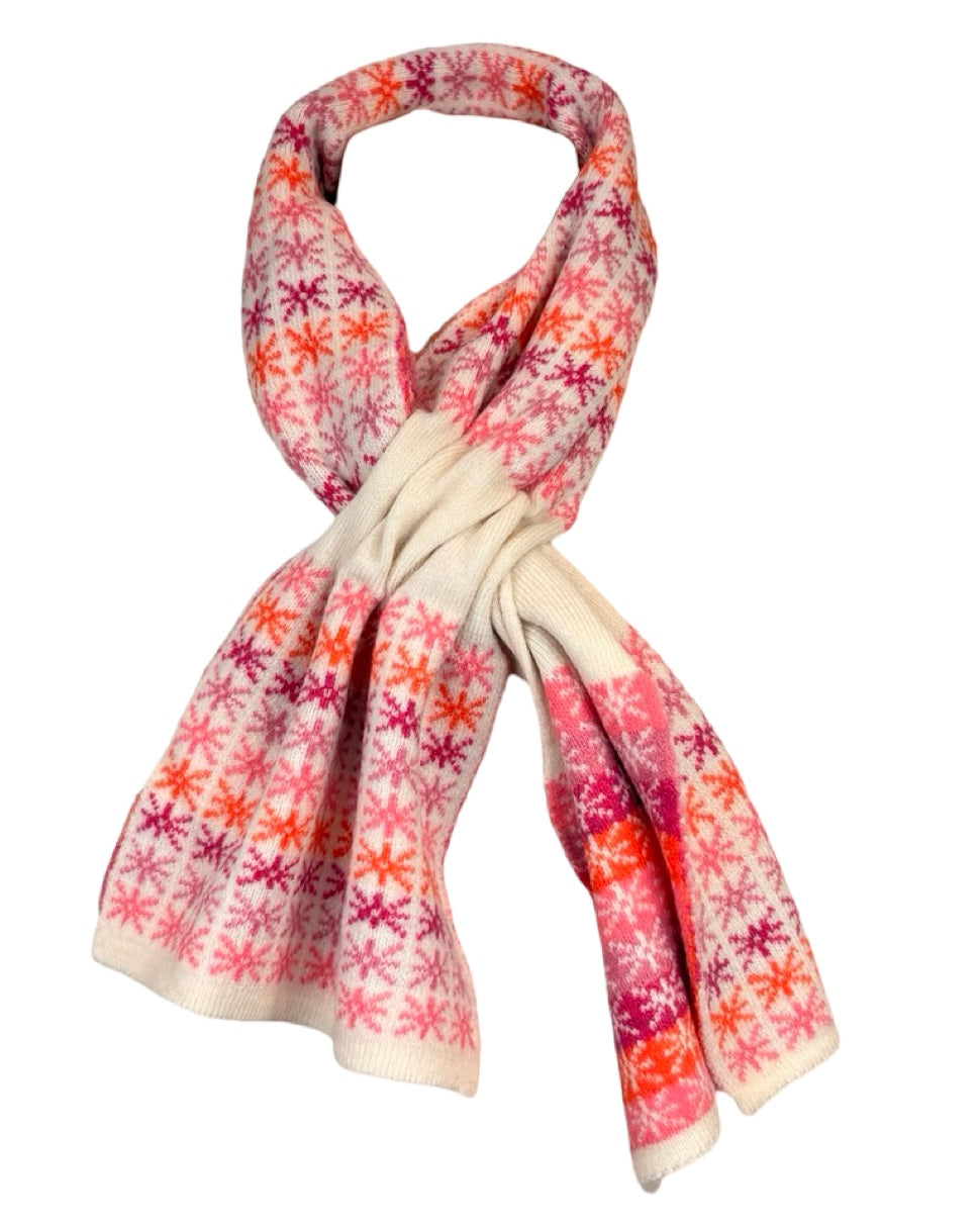 Pull Through Star Scarf