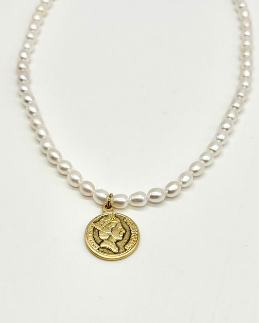 Pearl Necklace With Coin Pendant