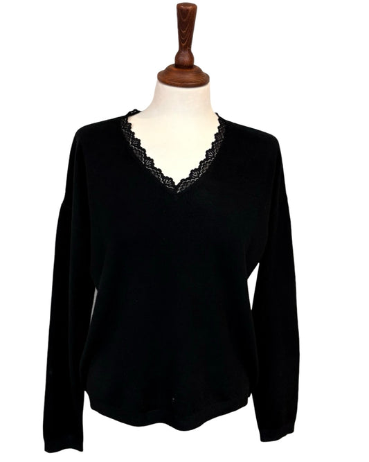 Ayla Lace V Neck