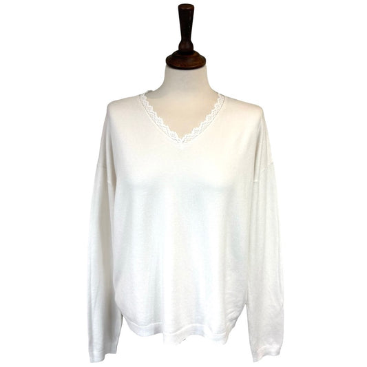 Ayla Lace V Neck