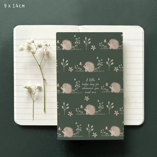 Small Book-Hedge Hug