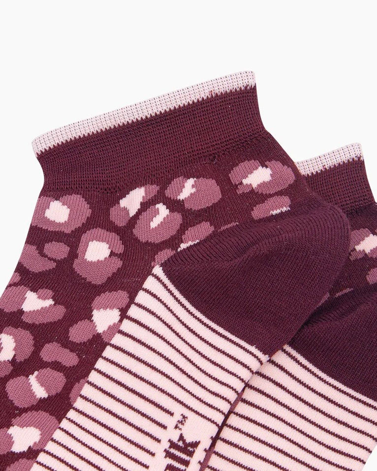 Bamboo Leopard Trainer Socks