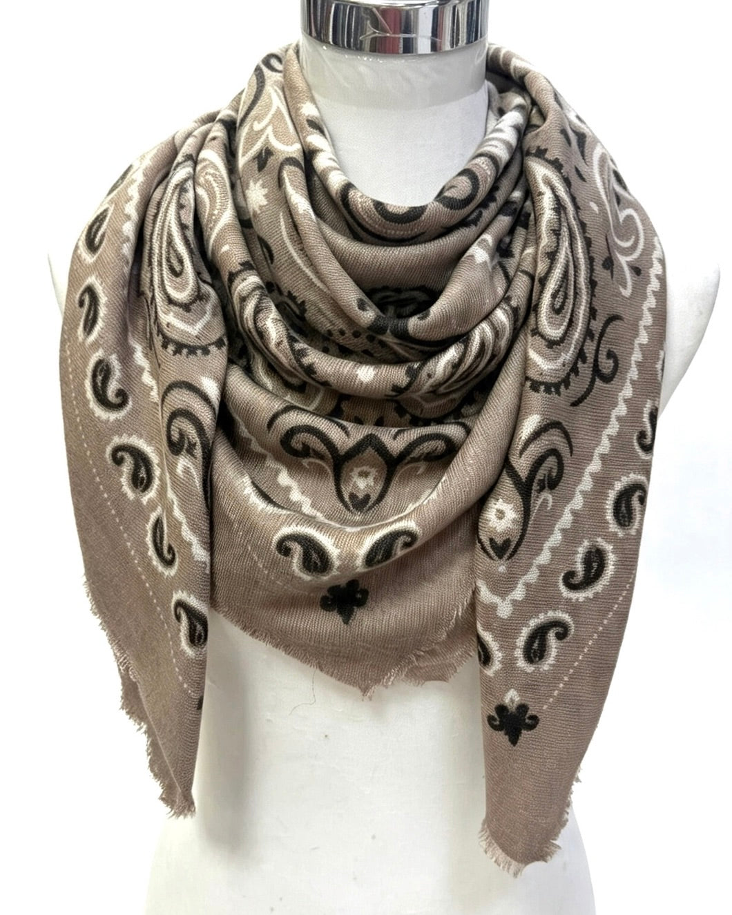 Paisley Lightweight Scarf
