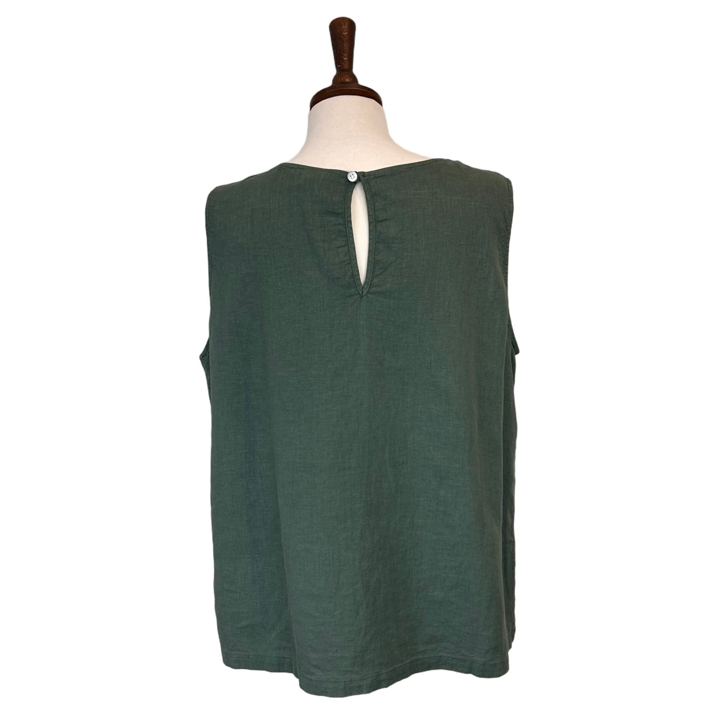 Dawn Keyhole Vest