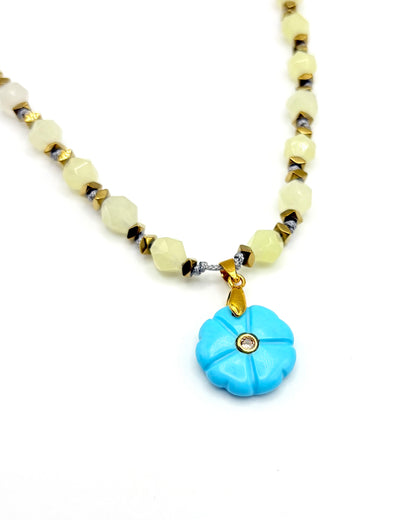 Natural Stone Flower Necklace