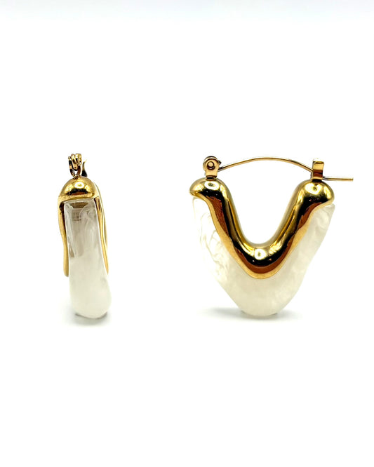 Oblong V Drop Earrings
