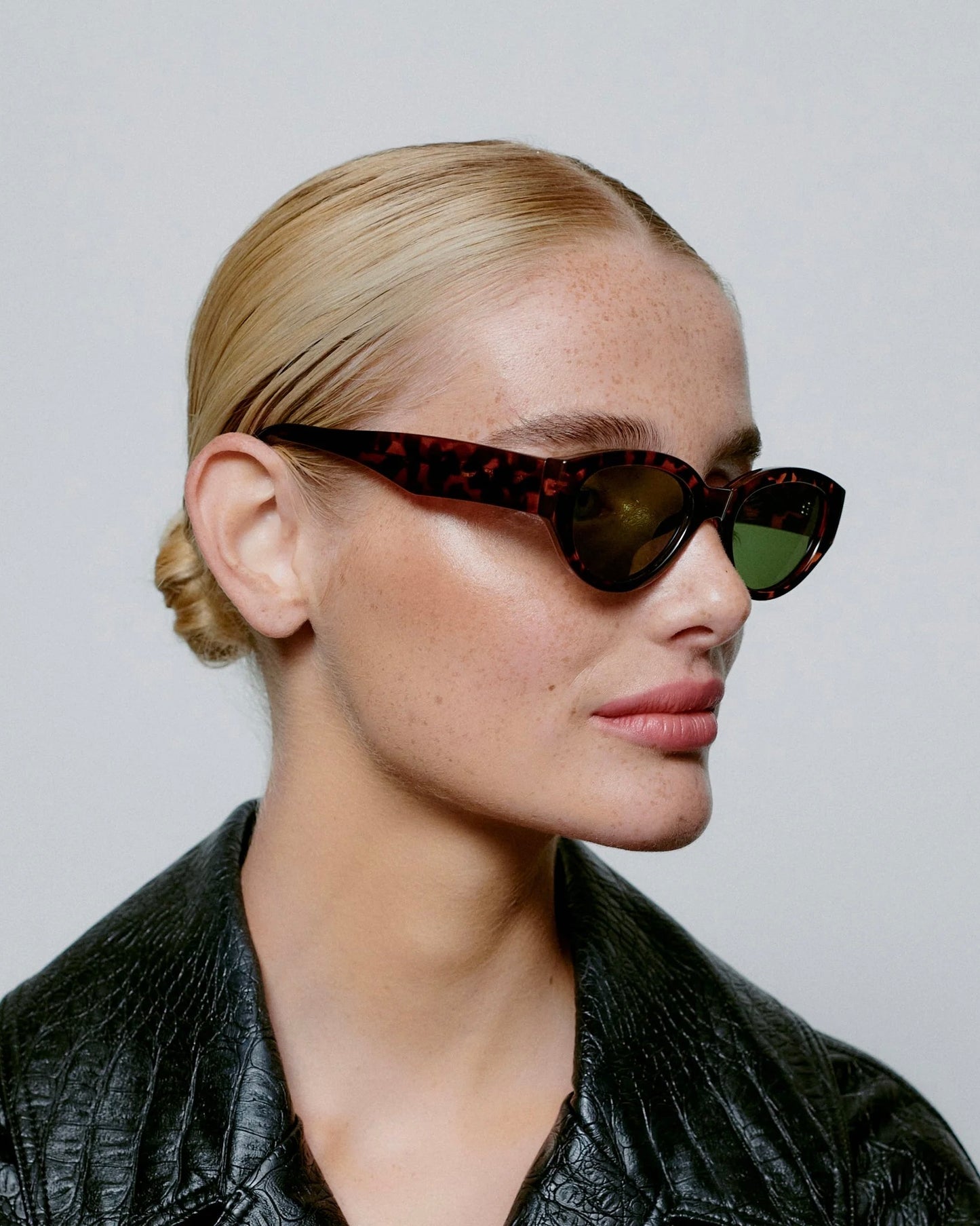 A.KJAERBEDE Sunglasses - Winnie