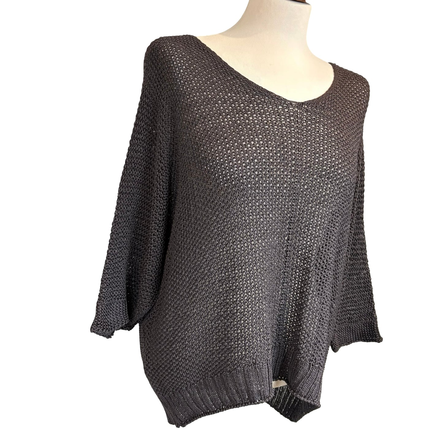 Elsie Mesh Three Quarter Sleeve Top
